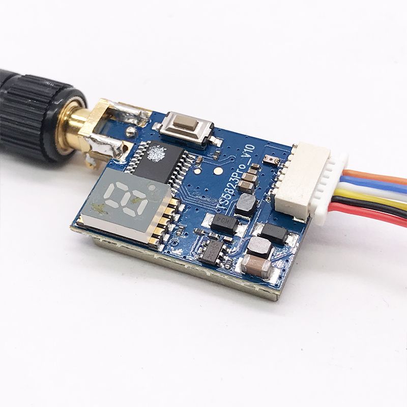 EWRF TS5823 プロ 200mW/600mW ビデオ - Drone Rc Pro のレビューと価格